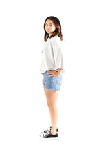 Load image into Gallery viewer, VINTAGE LEVI CUT OFFS - SIZE 26 #XY5
