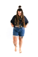 Load image into Gallery viewer, VINTAGE LEVI CUT OFFS - SIZE 38 #BT8
