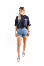 Load image into Gallery viewer, VINTAGE LEVI CUT OFFS - SIZE 28 #QP18
