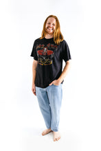 Load image into Gallery viewer, VTG BAND TEE - BLACK - XL
