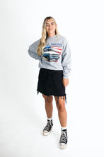 Load image into Gallery viewer, VINTAGE JUMPER - #TRUCK - M
