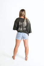 Load image into Gallery viewer, VINTAGE LEVI CUT OFFS - SIZE 32 #TR4
